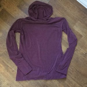 GapFit Breathe Pullover Hoodie